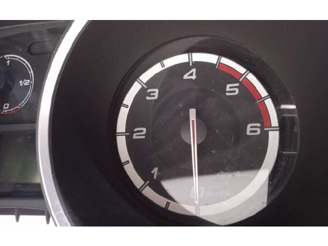 Přístrojová deska  Alfa Romeo Giulietta 2011 50516478, A2C53352738  