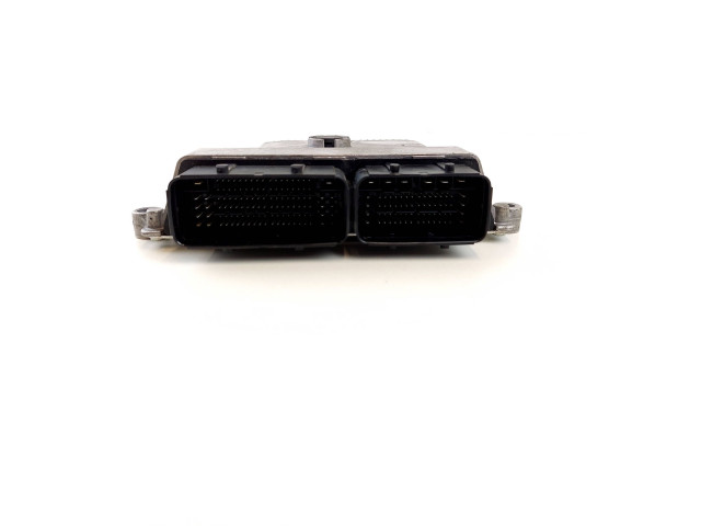 Блок управления двигателя 9834609880, 9815023380   Opel Corsa F