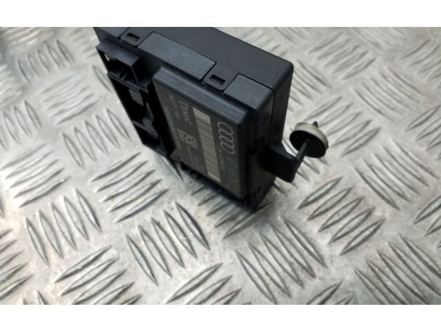 Čerpadlo oleje 4F0959792E   Audi A6 S6 C6 4F   