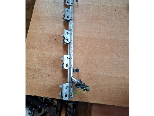 Vstřikovací lišta CJ5E9F797BE, 040063564407   Ford Kuga II     