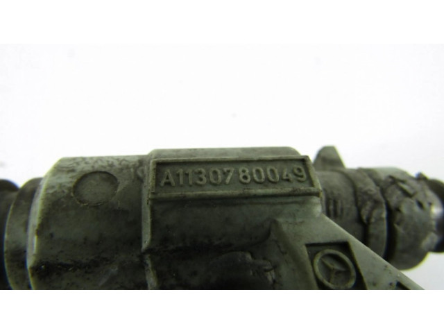 Vstřikovač A1130780049   Mercedes-Benz S W220  pro benzínový motor 5.0  
