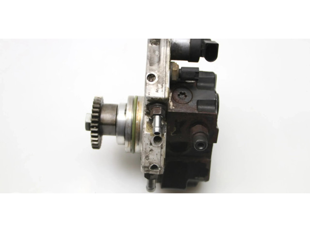 Vstřikovací čerpadlo A6420700501   Mercedes-Benz E W211  pro naftový motor 3.0 OM 642.920 