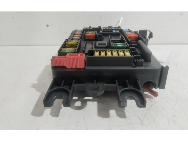 Pojistková skříňka Řídící jednotka BSM 926111102   BMW 3 E30 