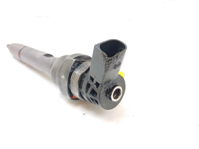 Форсунка 0445110414, H8201055367    Opel Vivaro для дизельного двигателя  1.6