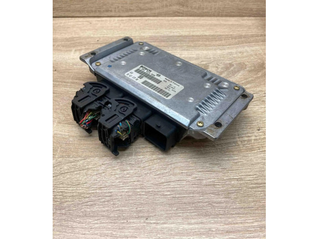 Řídící jednotka 9642187580, 0281010555   Nissan Micra 1993