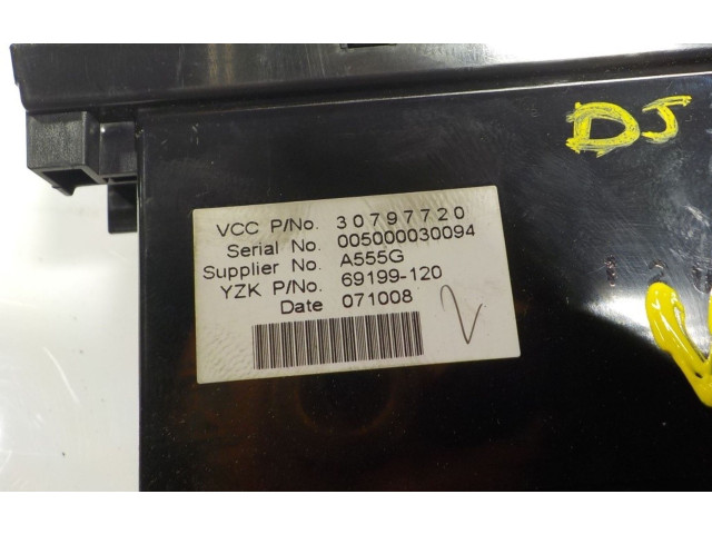 Блок предохранителей  30797720   Volvo C70    
