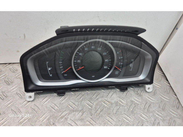 Přístrojová deska  Volvo V60 2015 31412869, 299760U  