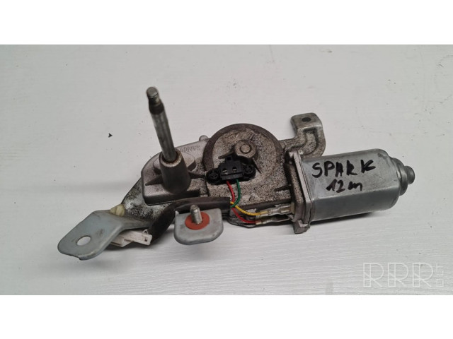Моторчик заднего дворника 95152637    Chevrolet Spark
