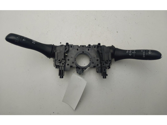 Блок управления 255678341R   Renault Megane II