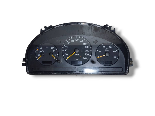 Přístrojová deska  Mercedes-Benz ML W163 2005 1911210346B, 123788991  