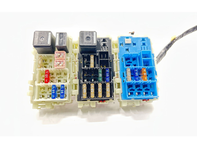   Pojistková skříňka 6g9t14k131da, 6g9t14k131aa   Volvo S80 2008