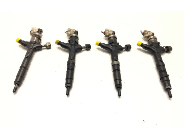 Vstřikovač 23670-27020   Toyota Corolla Verso E121     