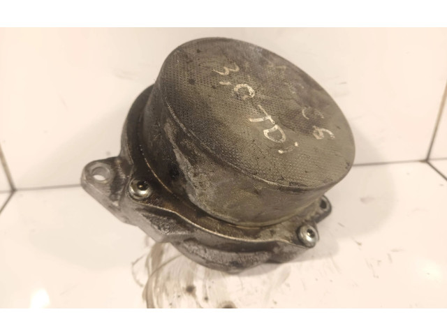 Вакуумный насос 057145100j, 70090665   Audi A6 S6 C6 4F      
