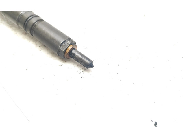 Форсунка 0445110114, 057130276H    Audi A8 S8 D2 4D   