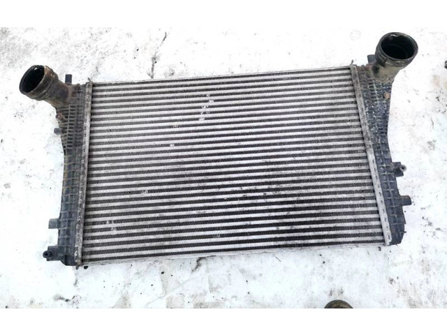 Интеркулер  3c0145805p, 3C0145805P   Volkswagen Tiguan 