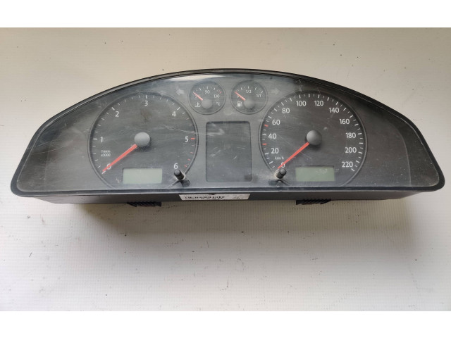 Панель приборов 7H0920850R, 88311340   Volkswagen Transporter - Caravelle T5       