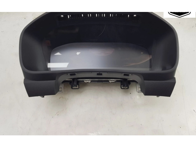 Přístrojová deska  Volvo XC40 2022 32356877  