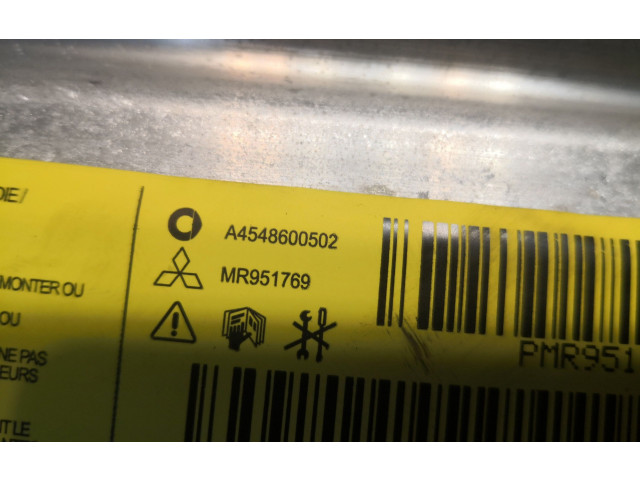 Подушка безопасности пассажира 4548600502, A4548600502   Smart ForFour I
