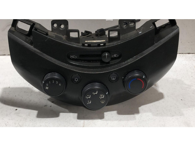 Блок управления климат-контролем 95979291, 95979291   Chevrolet Spark