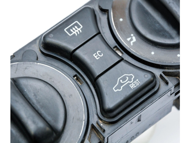 Блок управления климат-контролем 2108302985   Mercedes-Benz CLK A208 C208