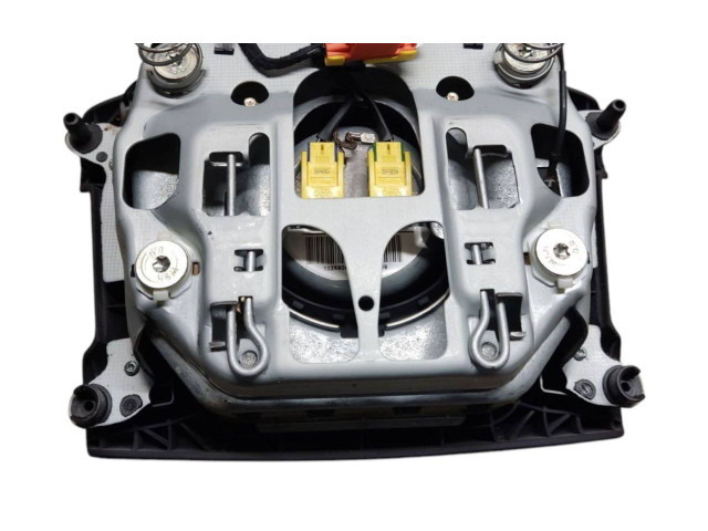 Руль Volkswagen Touareg I  2002 - 2010 года 3D0419091K, 61373001A      