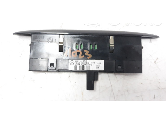 Дисплей    A0015423723   Mercedes-Benz R W251