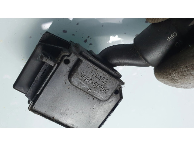 Ручка стеклоочистителей 17D682   Mazda 3 I