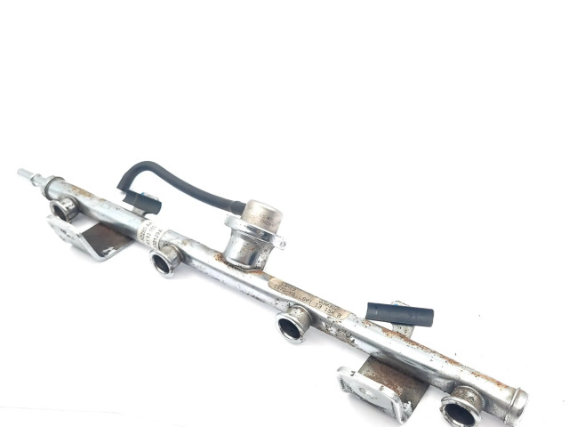Vstřikovač 4M8G9D280AA, L36113150   Mazda 6  pro benzínový motor 1.8 L813 1.8