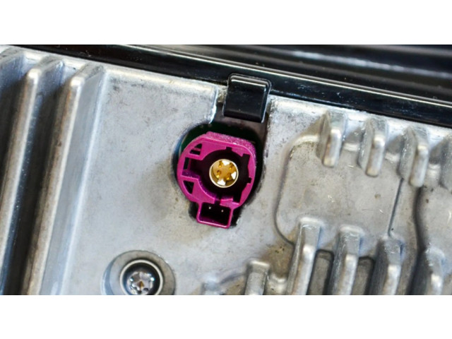 Дисплей    3386660   BMW 3 F30 F35 F31