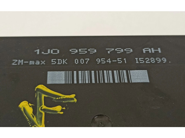 Блок комфорта 1J0959799AH   Volkswagen Passat Alltrack   