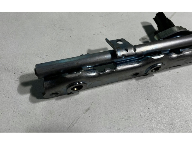 Vstřikovací lišta 2325025563822   Toyota Camry VIII XV70      
