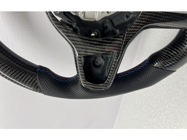 Volant BMW 1 F40 2025   