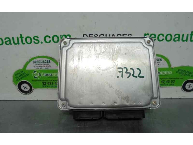 Řídící jednotka 066906032J, 0261207048   Volkswagen Passat Alltrack 2001