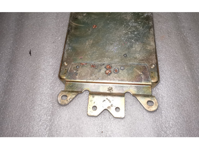 Řídící jednotka MD175667, E2T38974   Mitsubishi Colt 1994