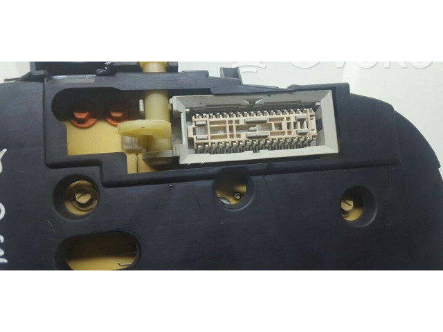 Přístrojová deska  Opel Astra G 2000 09228743  