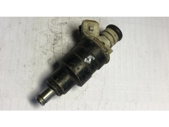 Vstřikovač 0280150208   BMW 3 E30  pro benzínový motor 0.0  
