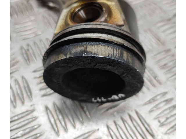 Píst 03L107065S, 038198401F   Audi A6 S6 C7 4G    CGLC 