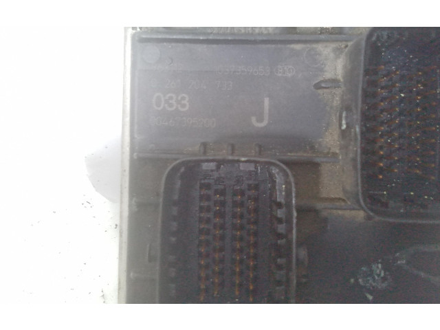 Řídící jednotka 0261204733, 00467395200   Alfa Romeo 166 2000