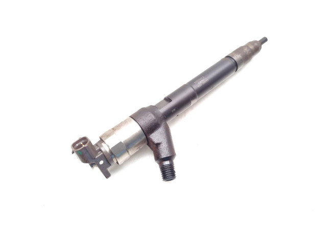 Vstřikovač 55570012   Opel Mokka    B16DTH 