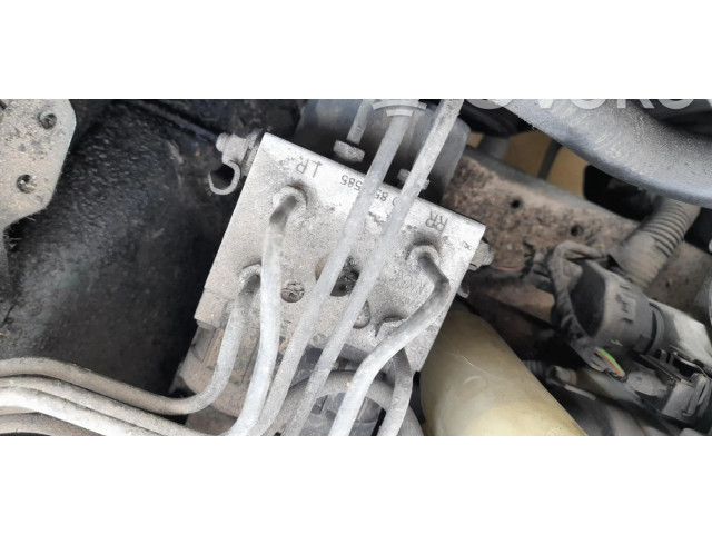 Jednotka ABS    Volvo V40 2008