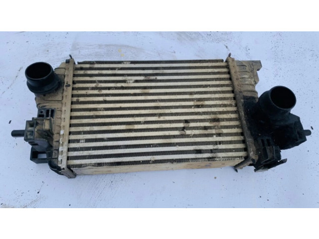 Интеркулер  13283253, R3451004   Opel Meriva B 1.7