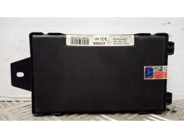 Pojistková skříňka Řídící jednotka BSM 8200296328B   Dacia Logan Pick-Up 2007