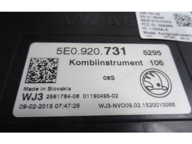 Přístrojová deska  Skoda Octavia Mk3 (5E) 2013 5E0920731  