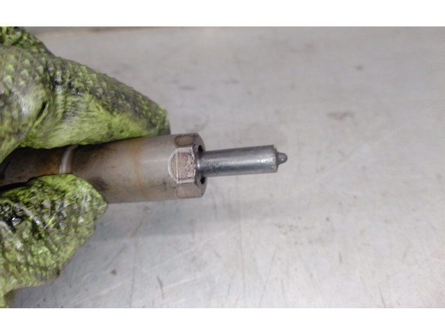 Vstřikovač 7794435, 0445110209BOSCH   BMW 1 E81 E87    204DAD 