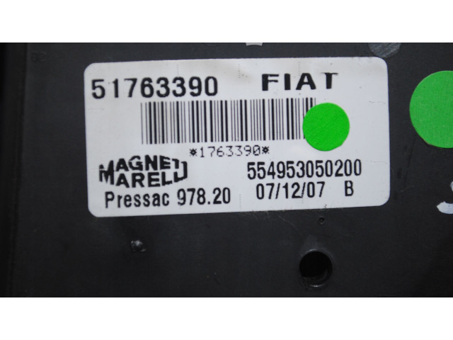 Pojistková skříňka Řídící jednotka BSM 51763390   Fiat Linea 2009