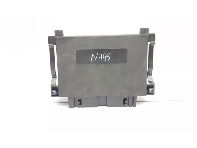 Блок управления коробкой передач A2059007705   Mercedes-Benz C W205