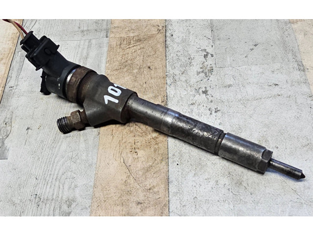Vstřikovač 0445110227   Toyota Auris 150     