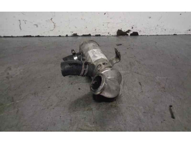 Vstřikovací lišta Y40420304   Mazda 2    F6JA 