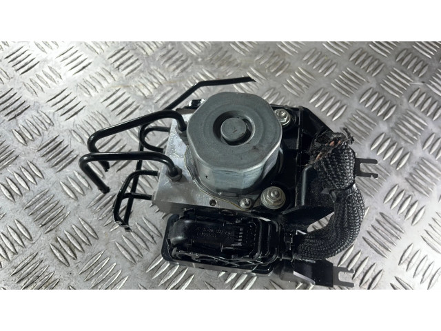 Блок АБС A0004313900, A2464300210   Mercedes-Benz  GLA W156  2013-2019 года