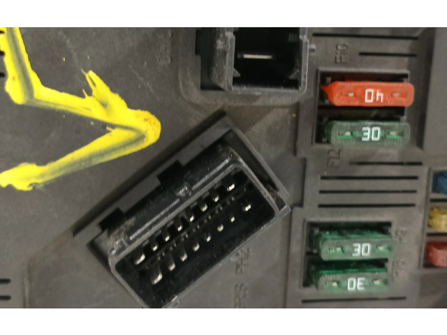 Pojistková skříňka Řídící jednotka BSM 96434988880   Citroen C3 Pluriel 2003